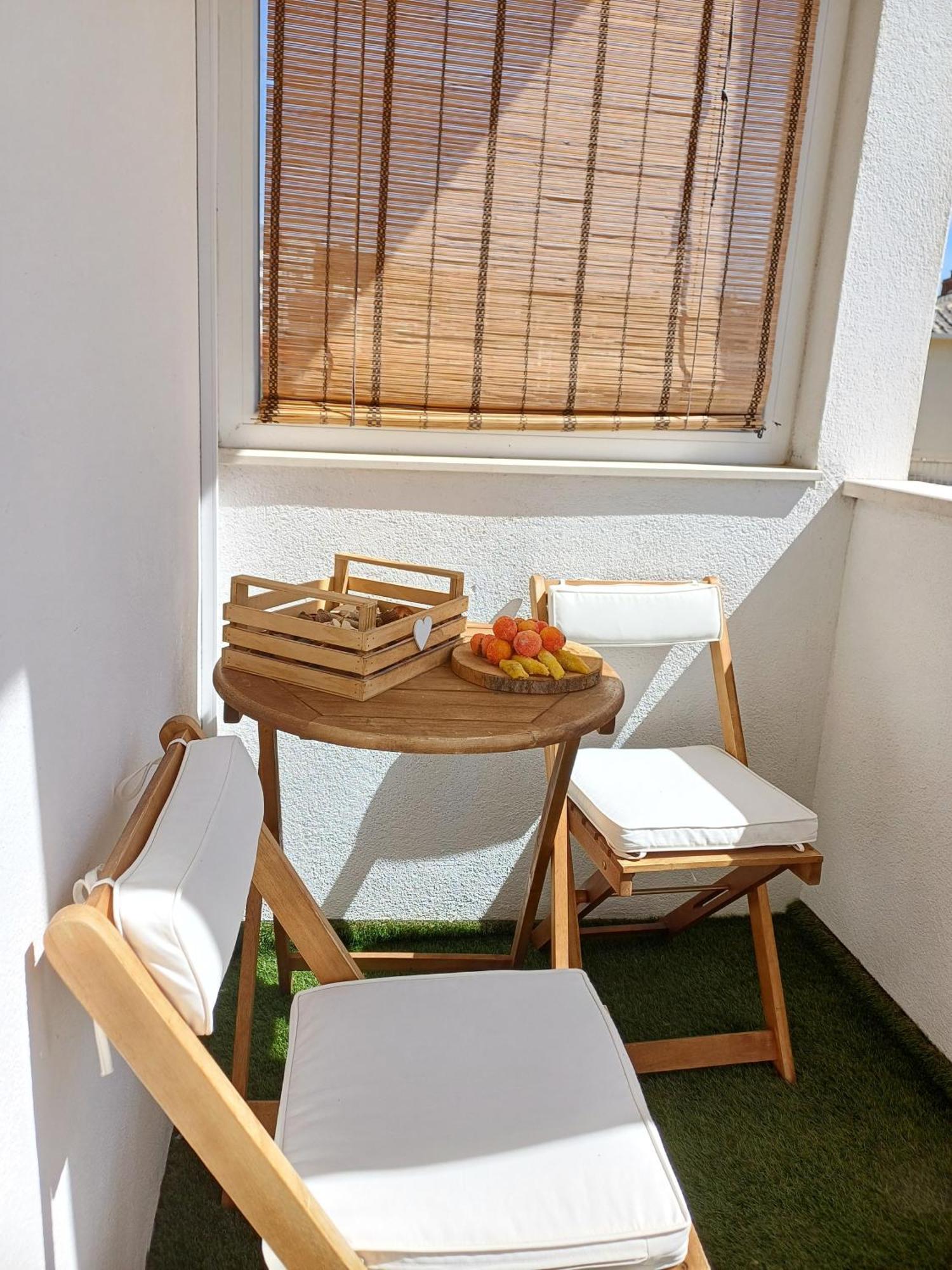 Apartments Sun & Sea Dugi Rat Exterior photo