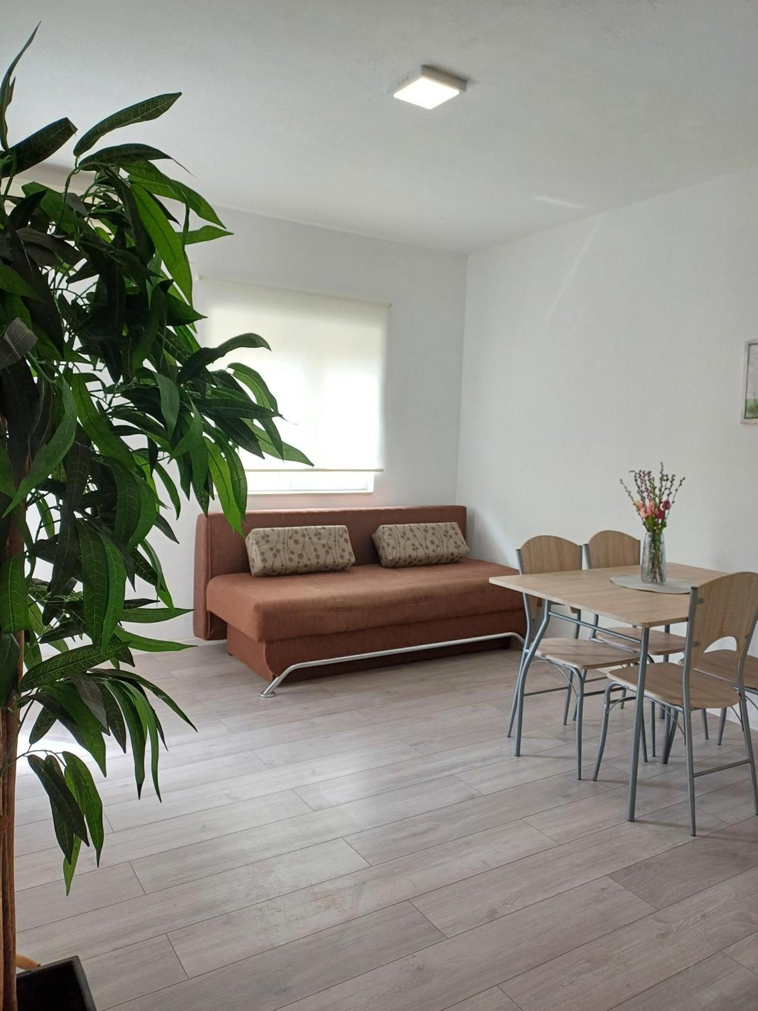 Apartments Sun & Sea Dugi Rat Exterior photo